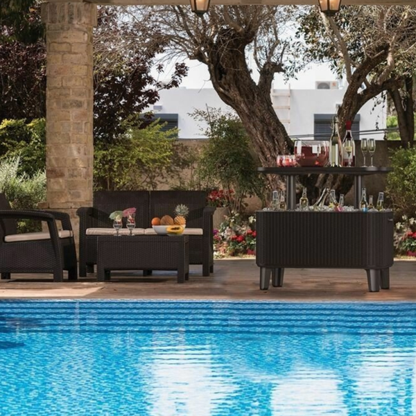 Terassi- ja parvekekalusteet