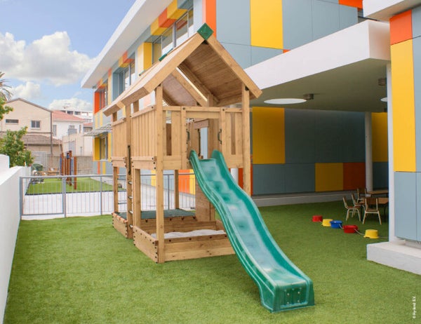 HY-LAND, malli 4, sis&auml;lt&auml;&auml; puuosat