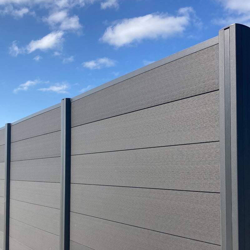 Harjattu 2,1 x 20,5 x 180 cm komposiitti F&N-profiili HORTUS