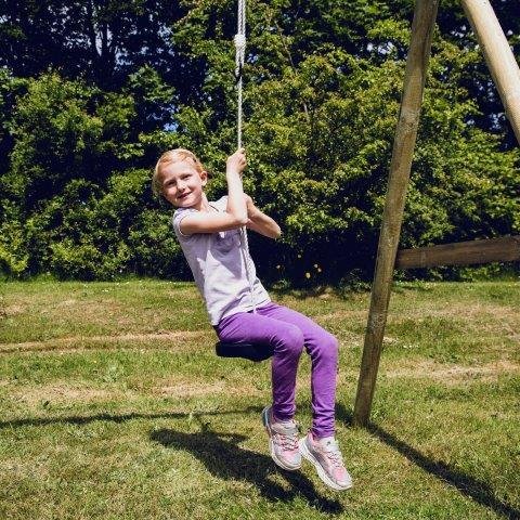 NORDIC PLAY Py&ouml;re&auml; keinu, musta, sis. k&ouml;yden