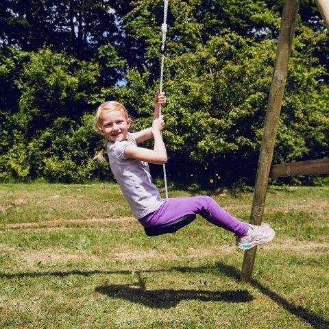 NORDIC PLAY Py&ouml;re&auml; keinu, musta, sis. k&ouml;yden