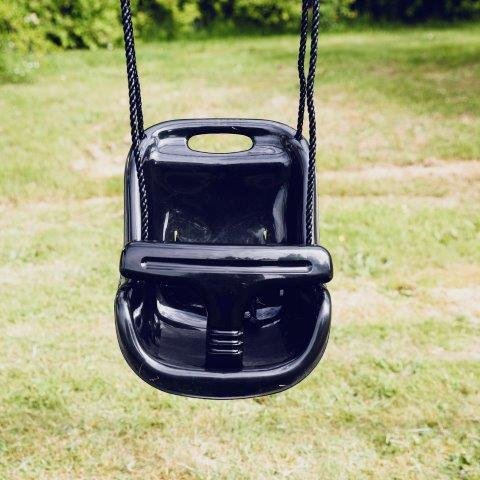 NORDIC PLAY Vauvakeinu, musta, mustat k&ouml;ydet