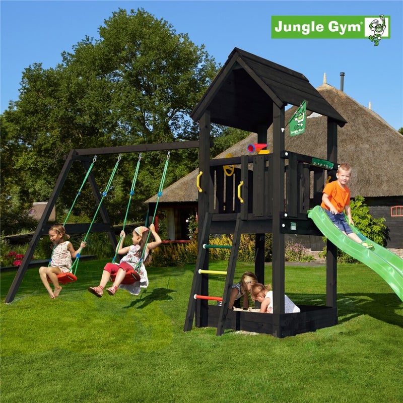 Jungle Gym Club leikkitornikokonaisuus ja Swing Module X'tra sek&auml; liukum&auml;ki, mustaksi petsattu