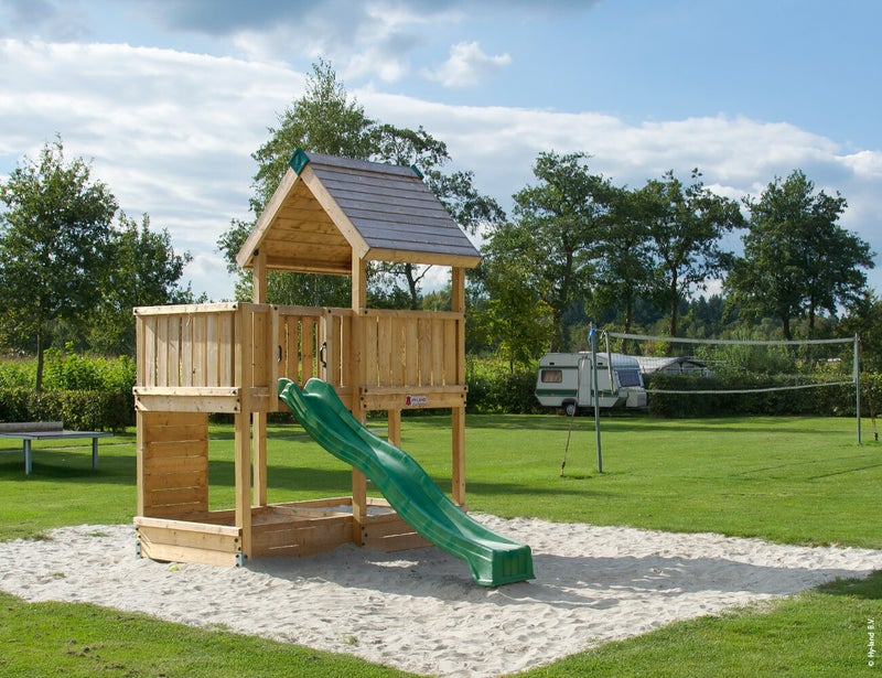 HY-LAND, malli 3, sis&auml;lt&auml;&auml; puuosat