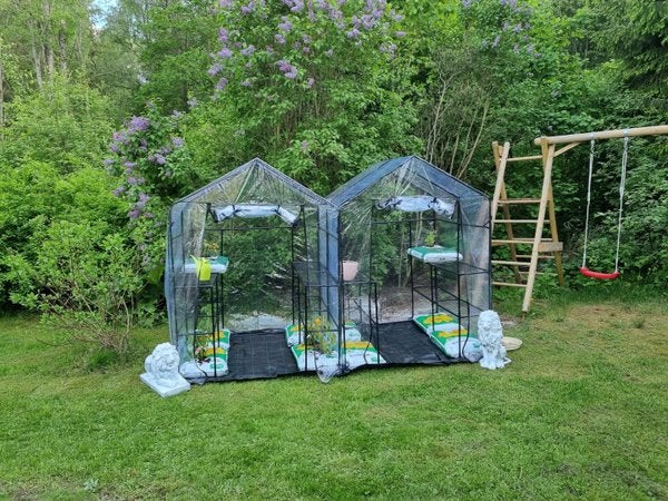 Kasvihuone XL, muovia, mitat 143 x 143 x 195 cm