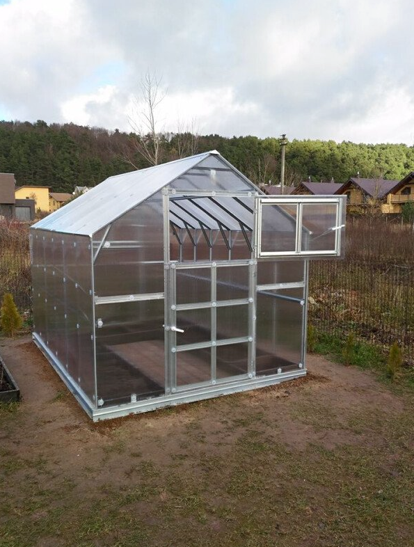 Kasvihuone KLASIKA HOUSE 2,  2,35x2,12 m, 6mm polykarbonaattilevyill&auml;