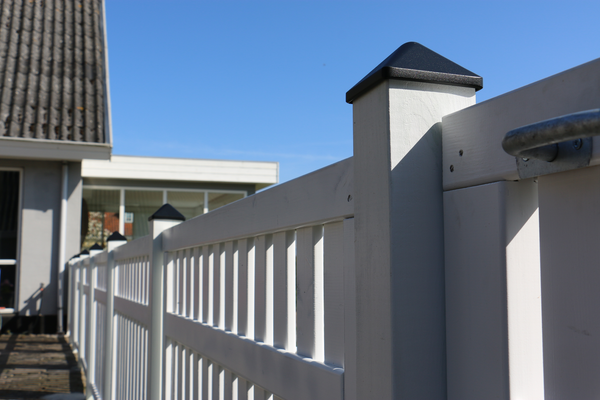 5 kpl pakkaus. Tolpanhattu PYRA 94, musta